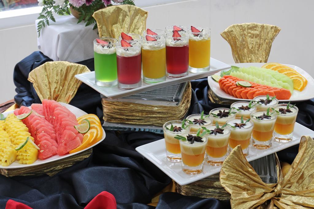 فندق Grand Puri Saron يوغياكارتا المظهر الخارجي الصورة